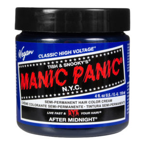 After Midnight från Manic Panic. En semi-permanent hårfärg finns hos Manic Panic